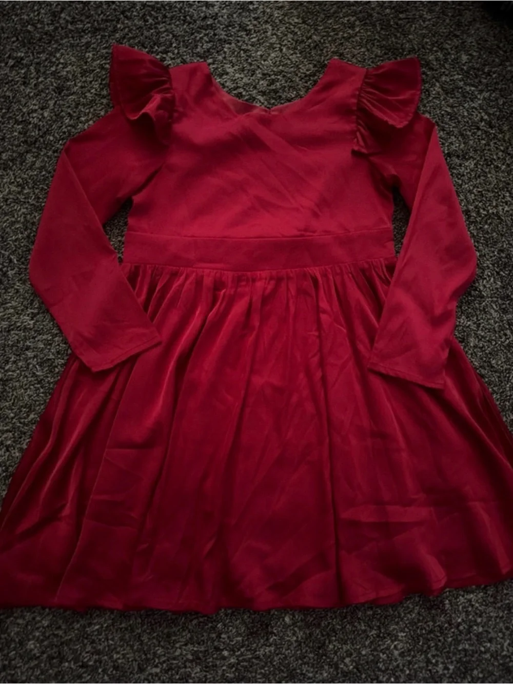 Isobella & Chloe Bright Red Ruffle-Shoulder Long Sleeve Dress